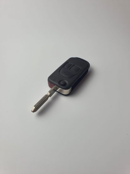 Mercedes Benz atslēgu futrālis ar trim pogām (infrasarkanā starojuma)